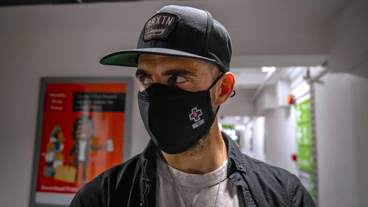 MUC-OFF face mask