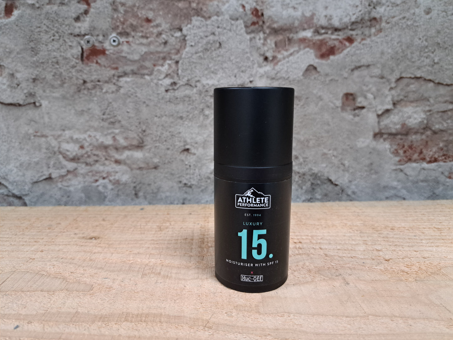 MUC-OFF SPF-15 athlete performance zonnebrand