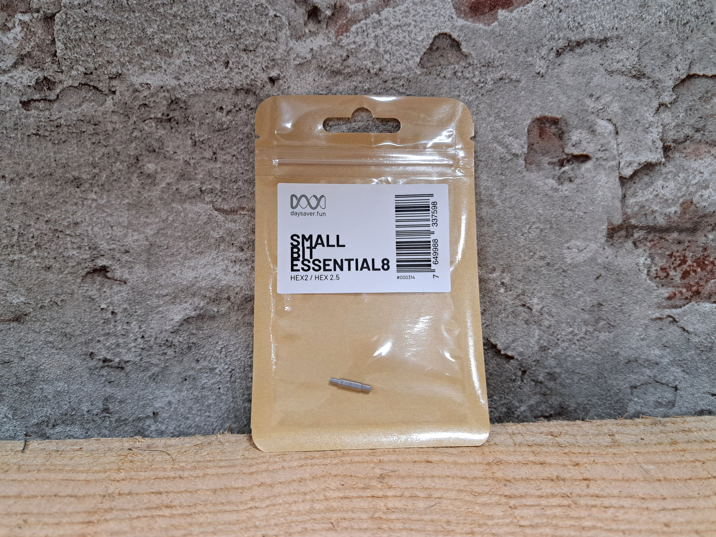 DAYSAVER bits essential8
