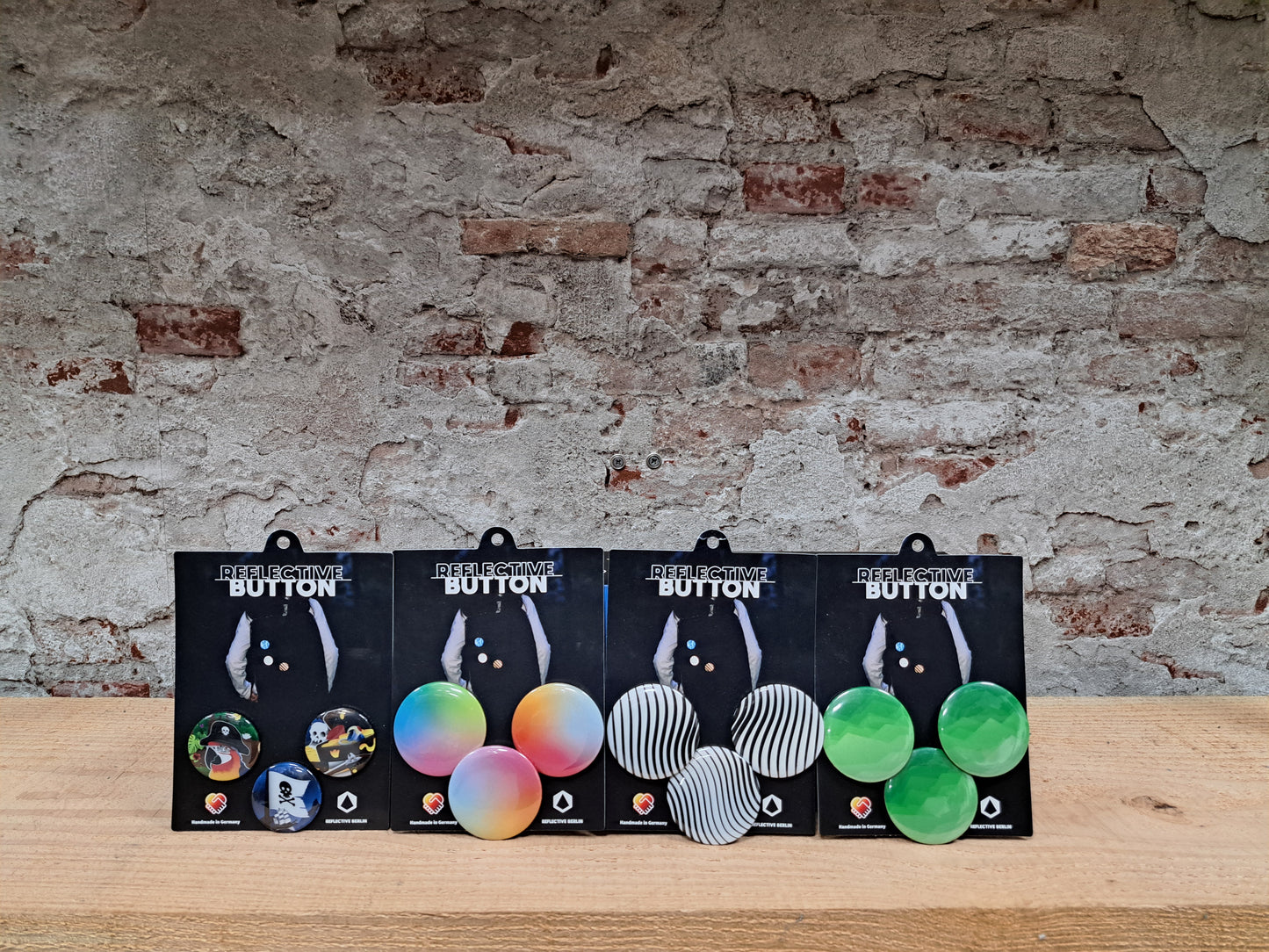 Reflective Berlin reflecterende buttons