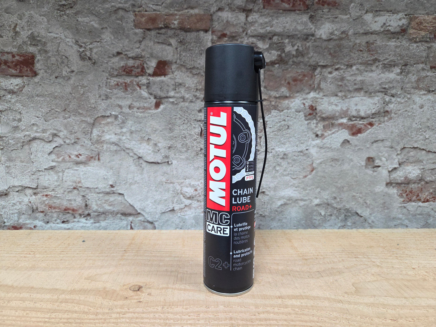 MOTUL mc care C2+ chain lube road