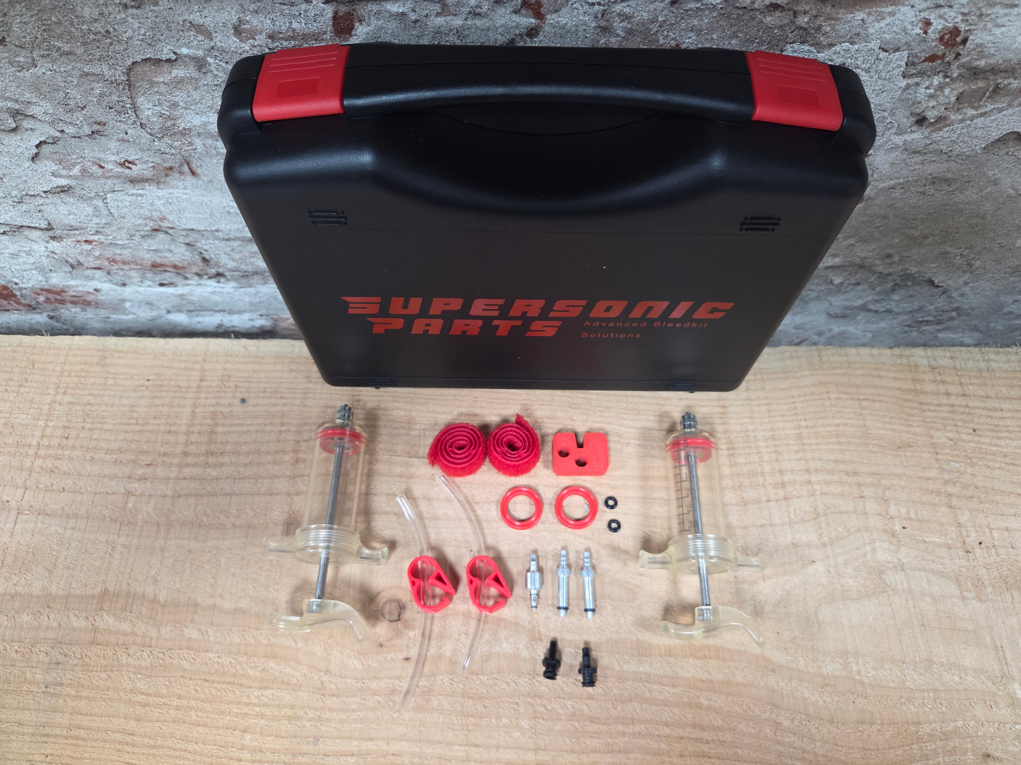 SUPERSONIC PARTS rem ontluchtingsset dot