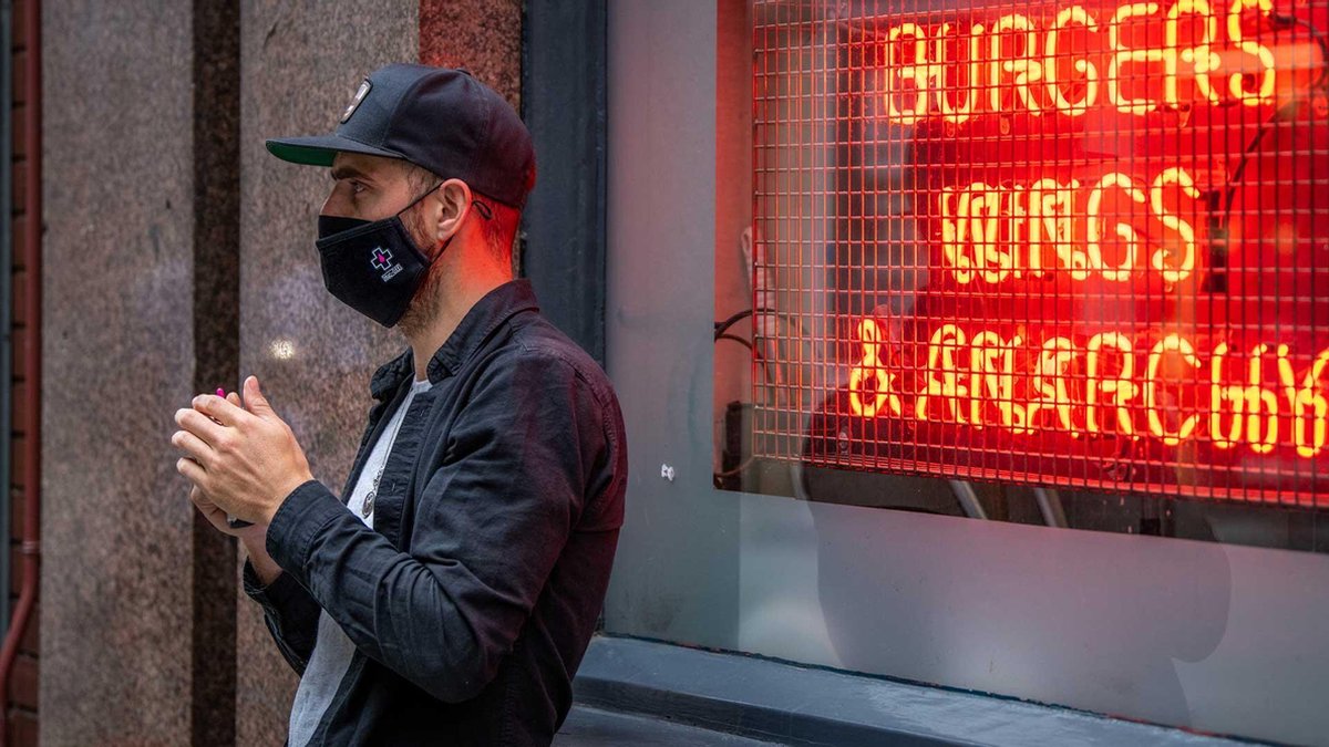 MUC-OFF face mask