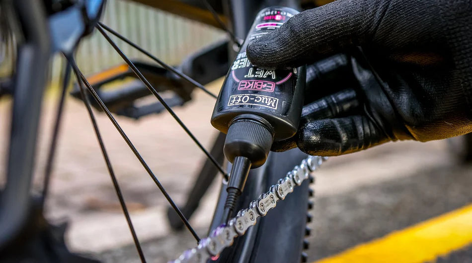 Muc-Off eBike Clean-Protect & Lube Kit wet