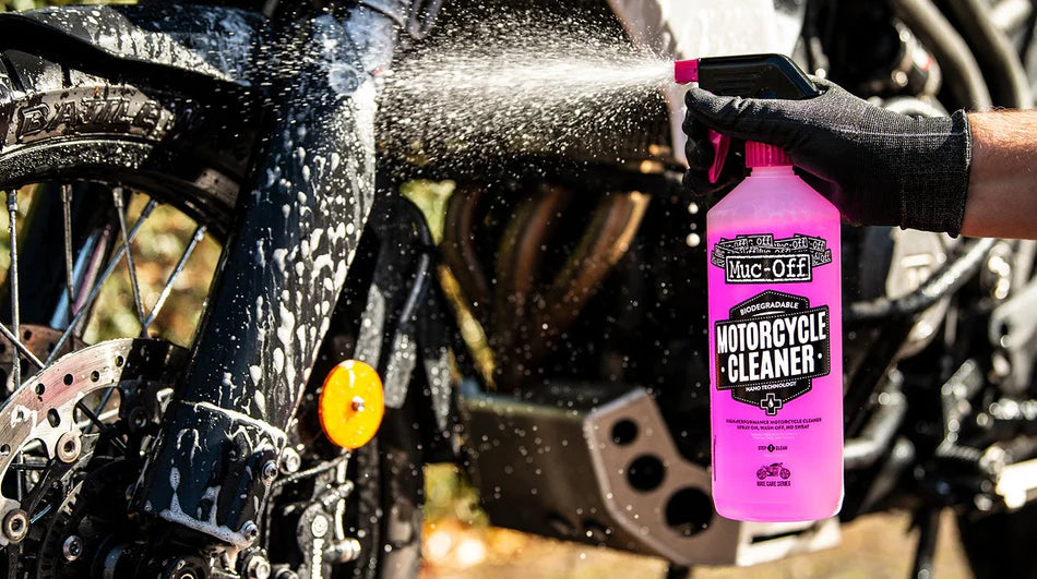 Muc-Off Motorcycle Care Duo Pack