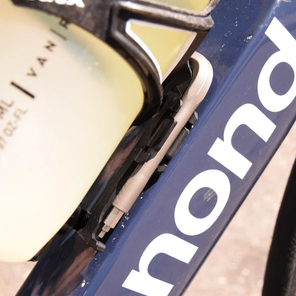 DAYSAVER carrier frame mount