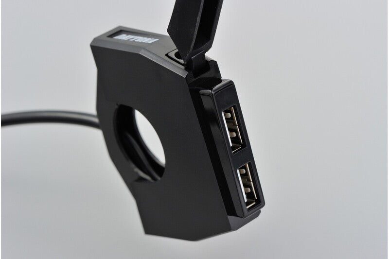 DAYTONA Slim USB-A motorlader – close up