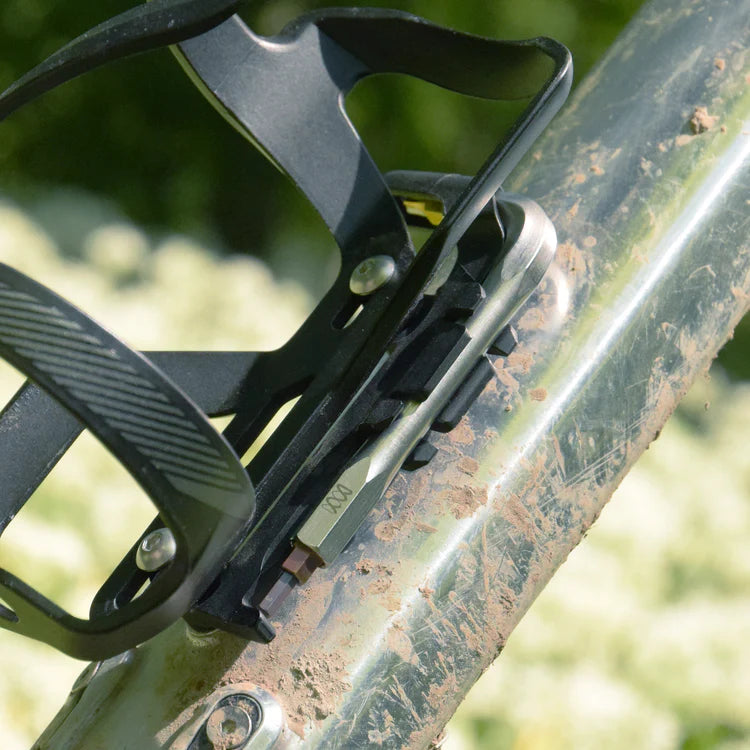 DAYSAVER carrier frame mount