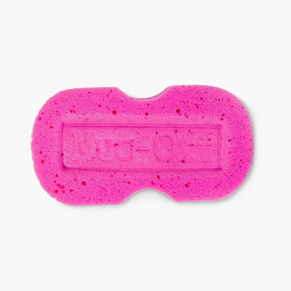 Muc-Off Motorcycle Essentials Kit spons