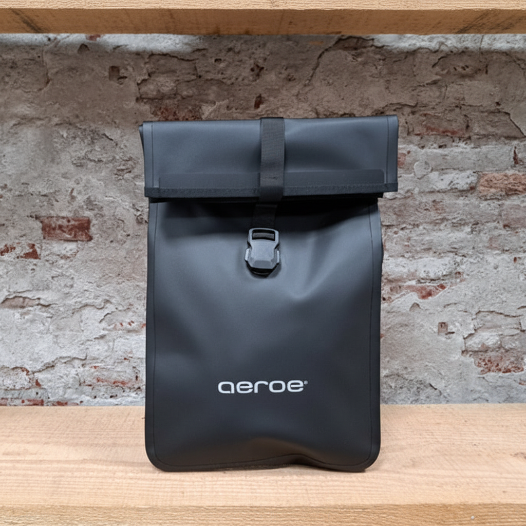 AEROE Urban Pannier Bag 12L – Wasserdichte Fahrradtasche mit Laptopfach – BikerGadgets