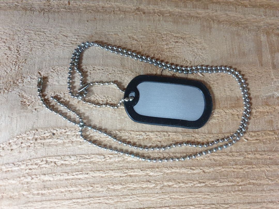 UTAG blanco dogtag compleet