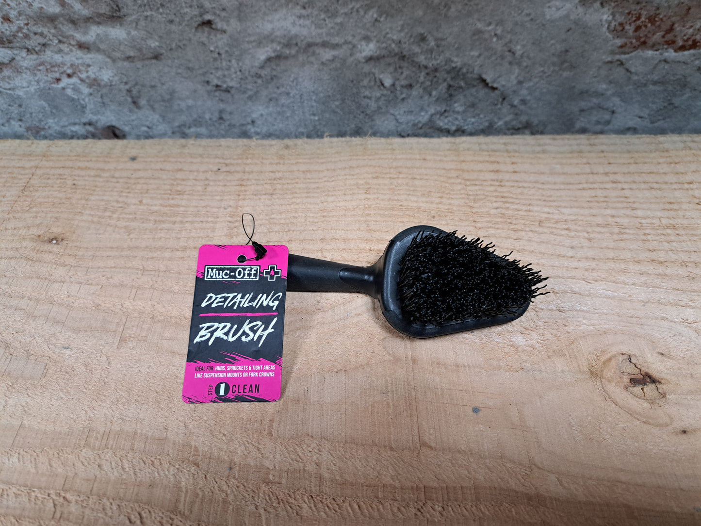 Muc-Off Detailing Brush