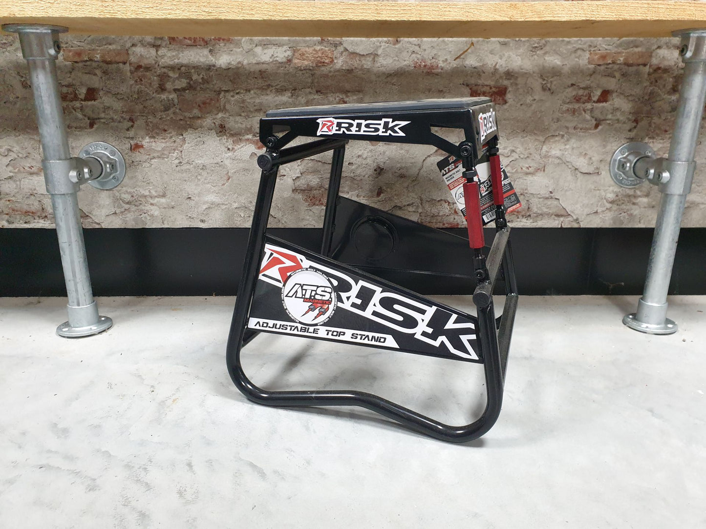 Risk Racing ATS Adjustable Top Magnetic Stand