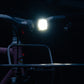 KNOG Blinder Front Bike Light - brandend op de fiets