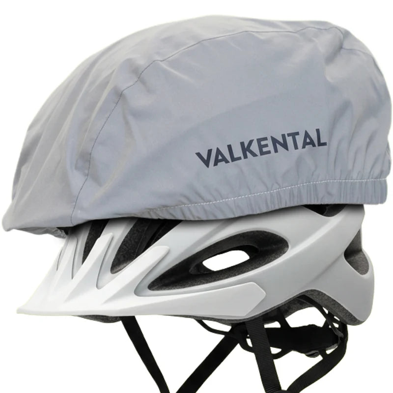 VALKENTAL fietshelm regenhoes - half op de helft geplaatst