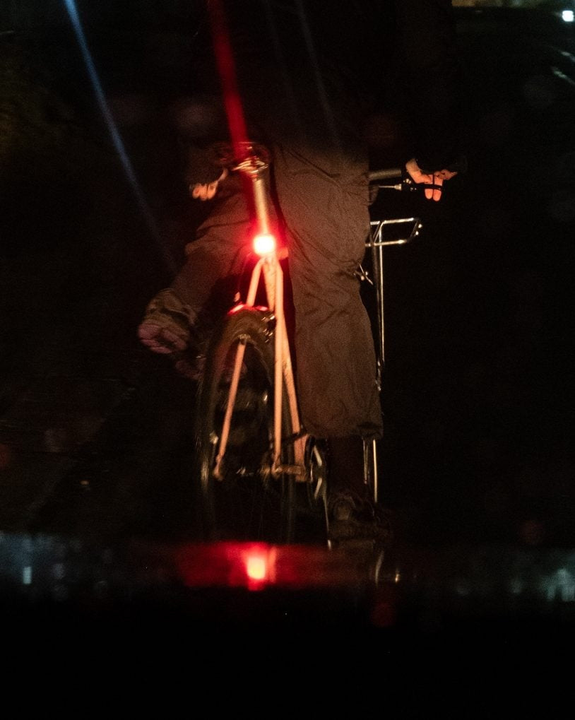  KNOG Blinder Rear Bike Light – achterop de zadelpen