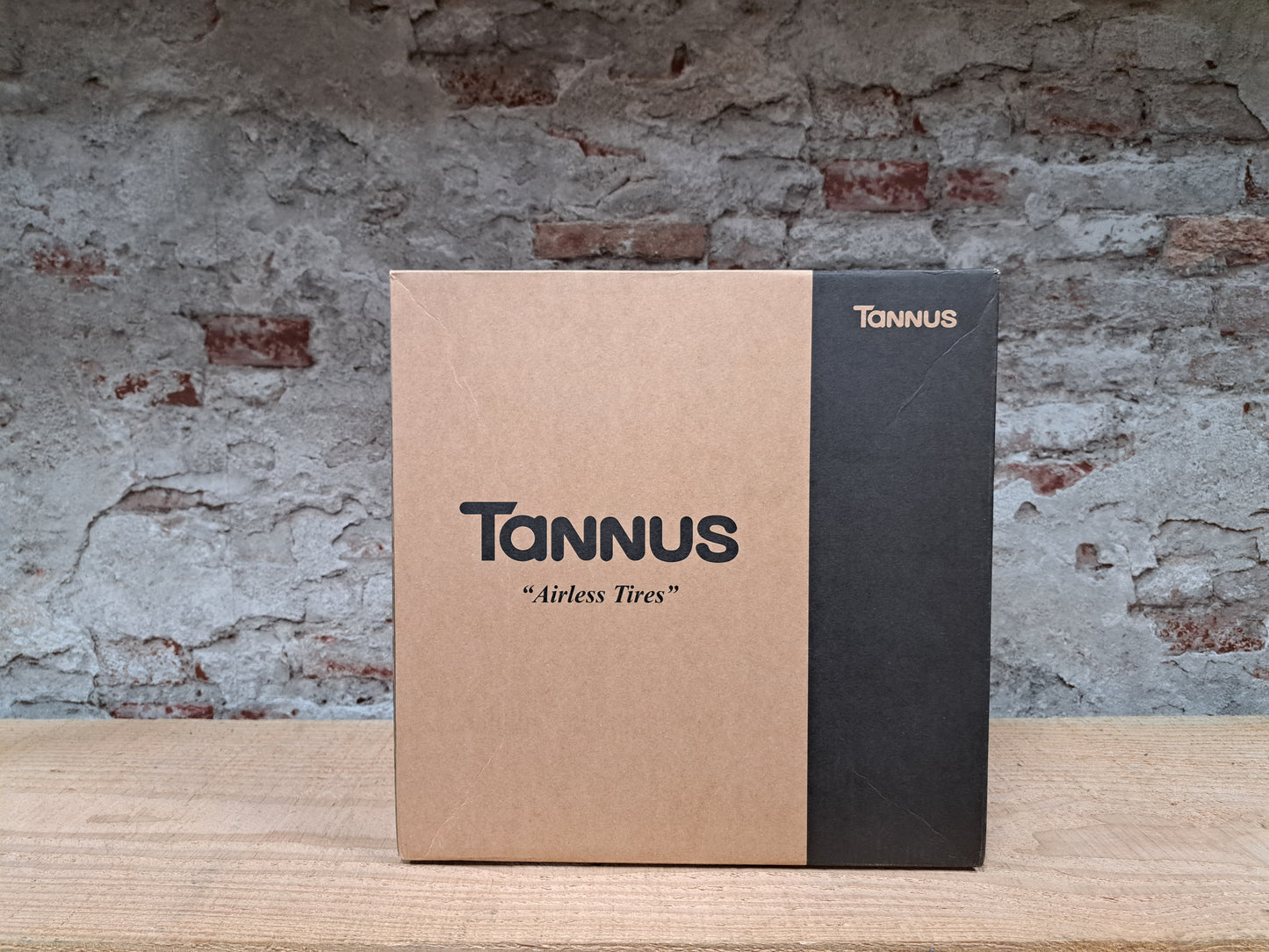 TANNUS Airless Tire