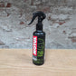 MOTUL M1 helmet & visor clean