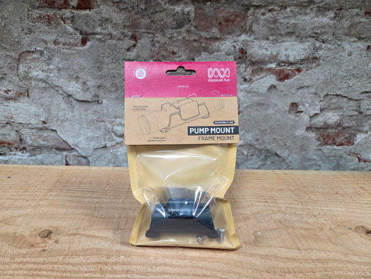 DAYSAVER pump frame mount