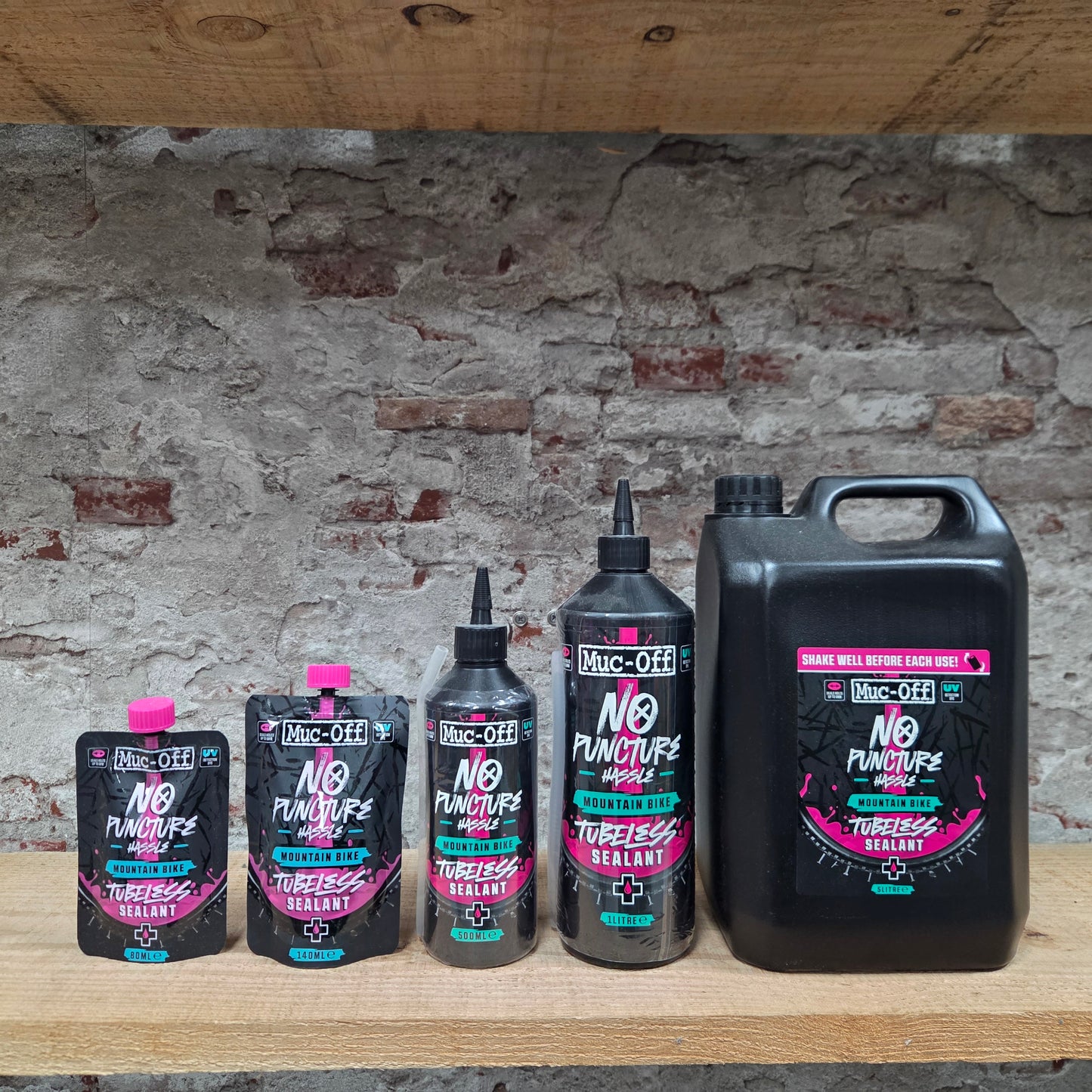 Muc-Off No Puncture Hassle Tubeless Sealant MTB complete productlijn van 80ml tot 5 liter formaten
