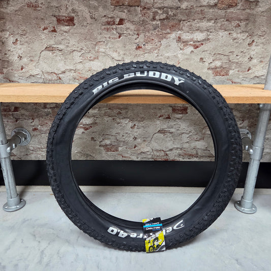 DELI TYRE Big Buddy 26x4.0 fatbike band – zijaanzicht