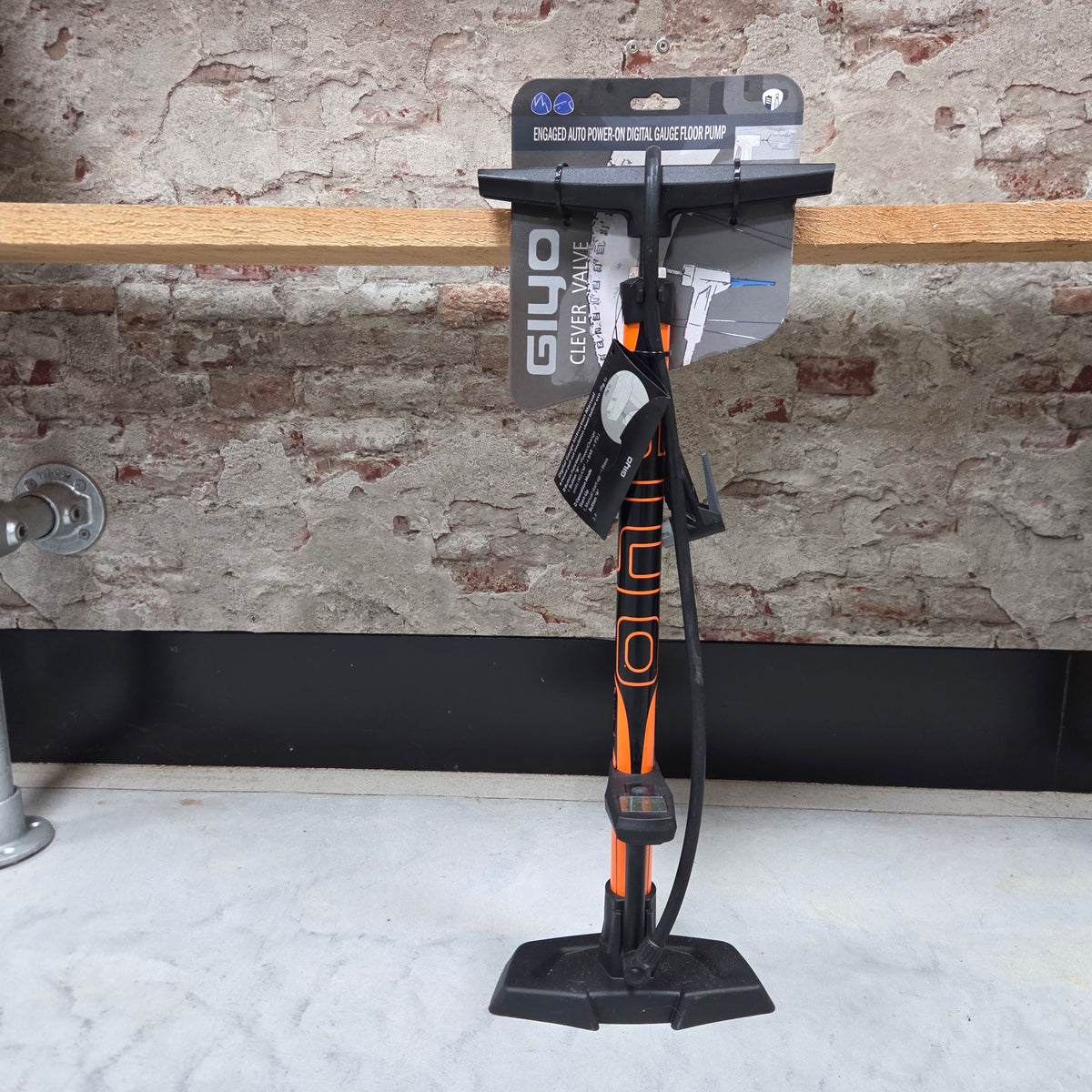 GIYO GF-65SE - in de verpakking