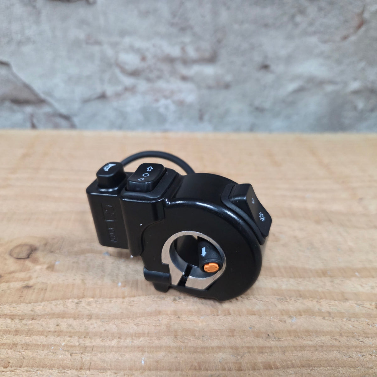 EB-PARTS koplamp schakelaar V20