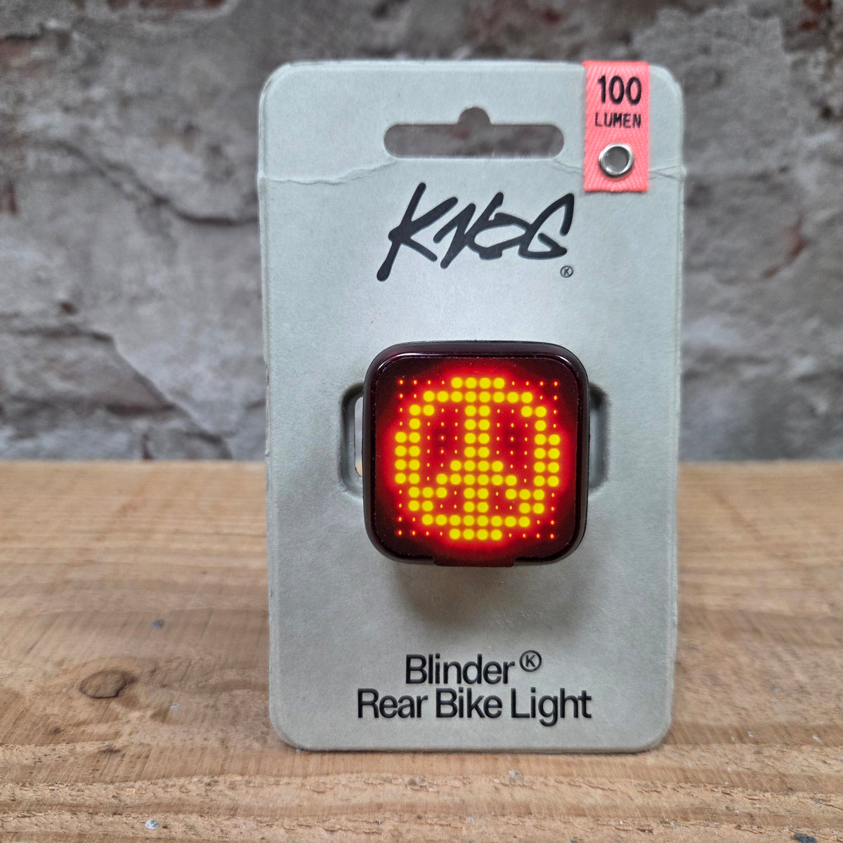  KNOG Blinder Rear Bike Light – in de verpakking