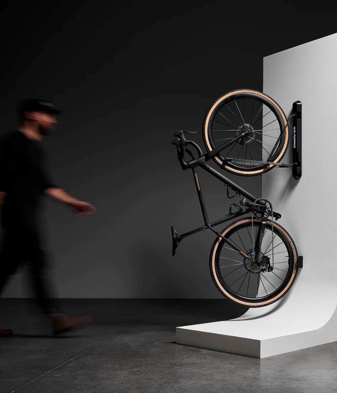 STEADYRACK proflex narrow – Drehbares Fahrrad-Halterung für Schutzbleche