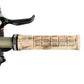 AMS X Bernard Kerr RISE grips - rechter grip voorkant
