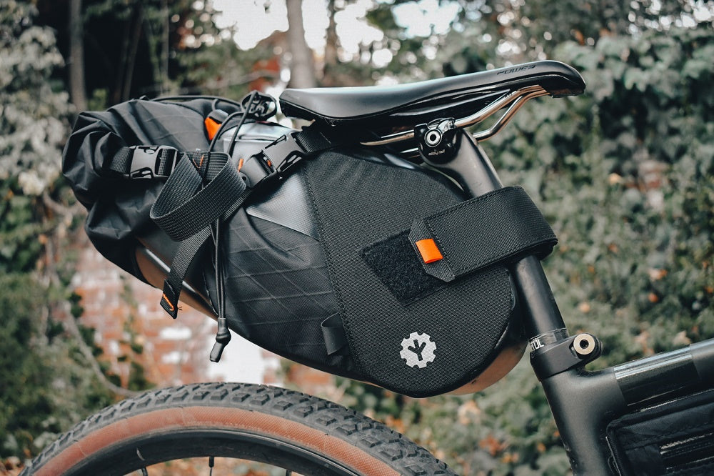 CHOIKE gravel seatbag - zijaanzicht
