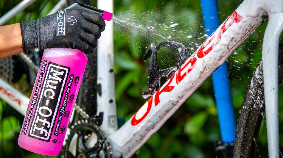  MUC-OFF Bicycle Clean, Protect &amp; All Weather Lube Kit de shampoo op de fiets spuiten
