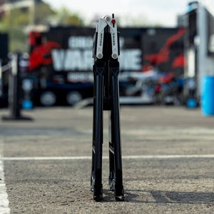 RISK Racing FFS Factory Fold Stand - ingeklapt