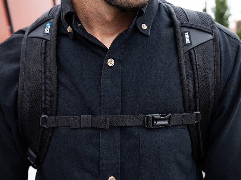 QUAD LOCK Traverse Backpack - de borstsluiting