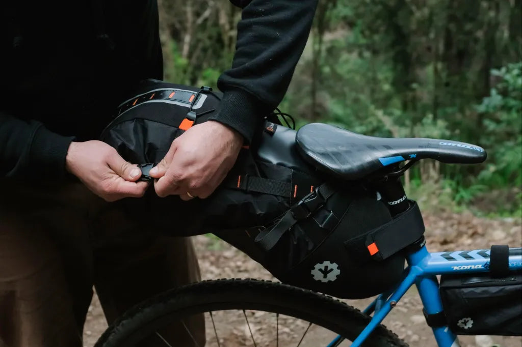 CHOIKE  SeatBag AlienHead 16L