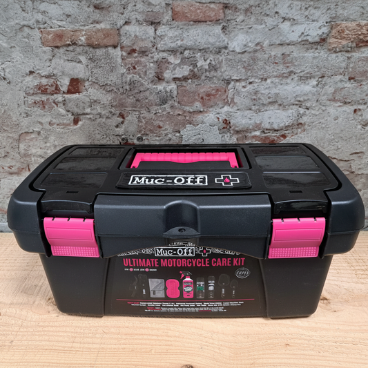 Muc-Off Ultimate Motorcycle Care Kit complete 9-delige schoonmaakset motor opbergbox road off-road