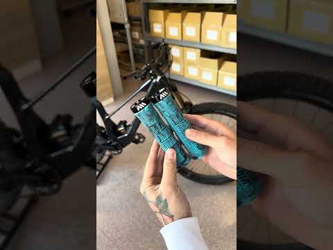 ALL MOUNTAIN STYLE Rise grips - montage video